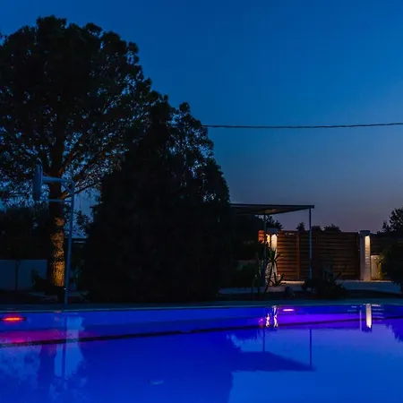 Vila Onar Boutique Villas By Zfs *
